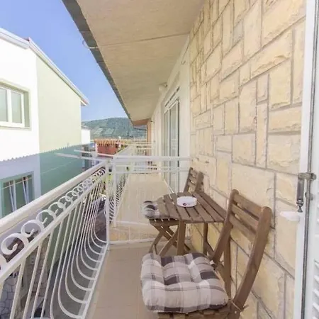 Burica Apartment *