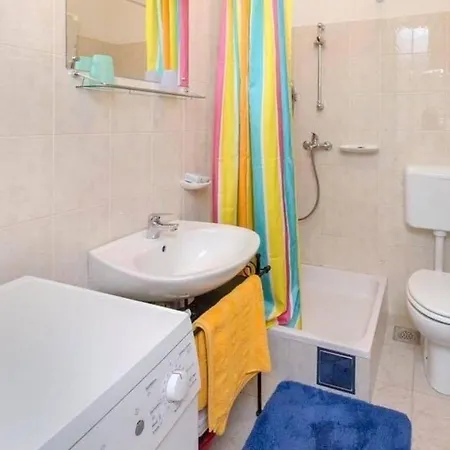 Burica Apartment Primosten